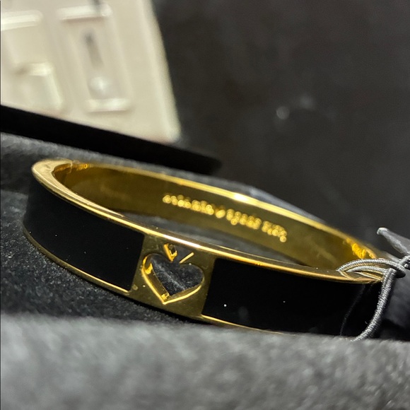 Kate Spade Hinge enamel hole punch bangle bracelet - Picture 6 of 6